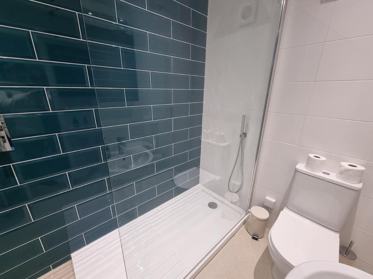 The Bunker-Luxe Central Falmouth Getaway With Stunning Sea Views Экстерьер фото